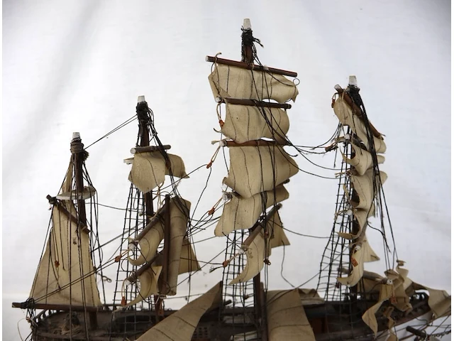 Miniatuur zeilschip great republic - afbeelding 2 van  4