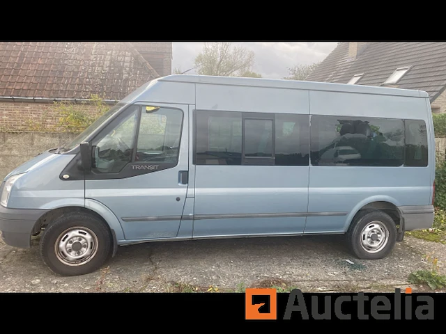 Minibus ford transit - afbeelding 1 van  8