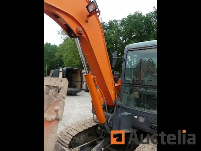 Minigraafmachine op rupsbanden doosan dh55-v - afbeelding 6 van  26