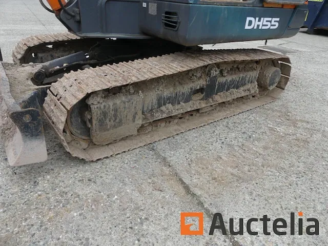 Minigraafmachine op rupsbanden doosan dh55-v - afbeelding 14 van  26
