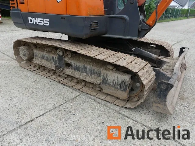 Minigraafmachine op rupsbanden doosan dh55-v - afbeelding 15 van  26