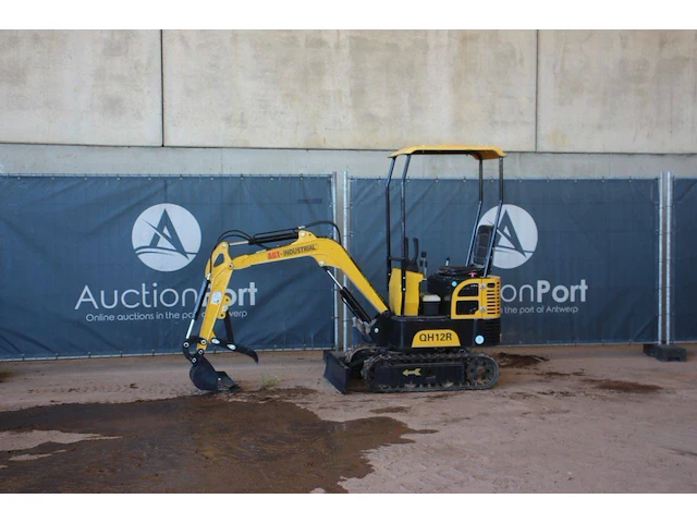 Minigraver agt industrial qh12r benzine 2024 - afbeelding 1 van  1