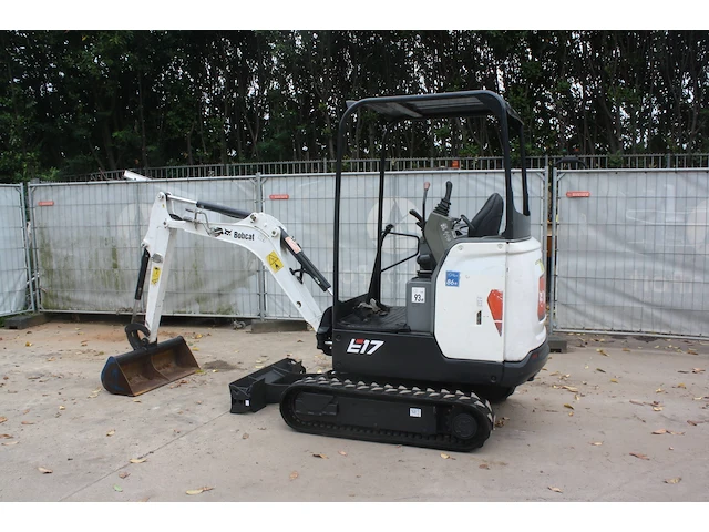 Minigraver bobcat e17 diesel 10.2kw 2016 - afbeelding 1 van  1