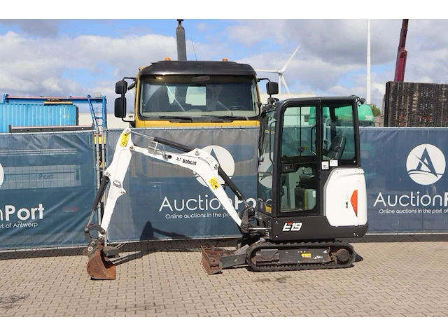 Minigraver bobcat e19 compact excavator diesel 2021 - afbeelding 1 van  1