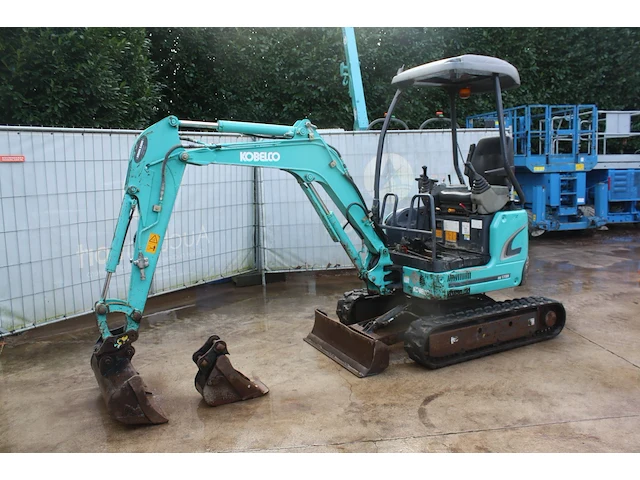 Minigraver kobelco sk17sr-3 diesel 2018 - afbeelding 1 van  1