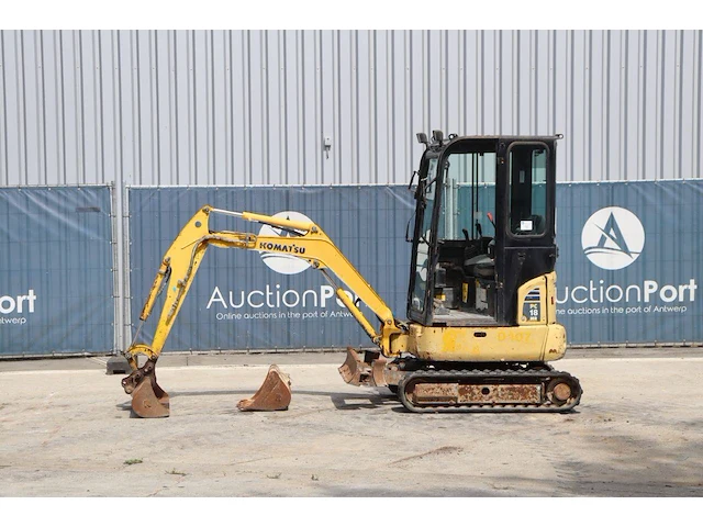 Minigraver komatsu pc18mr diesel 2001 - afbeelding 1 van  1