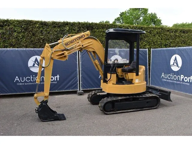 Minigraver sumitomo s85ux2 diesel - afbeelding 1 van  1