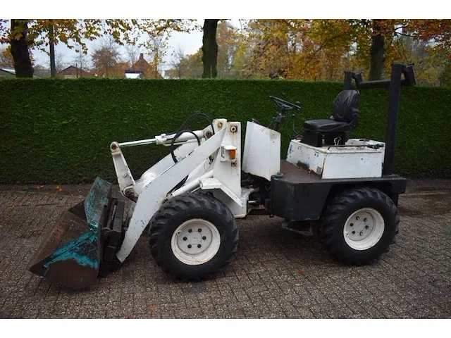 Minilader kubota ra400 diesel - afbeelding 1 van  1