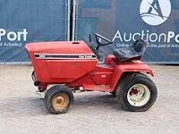 Minitractor cub cadet 682 diesel 17pk - afbeelding 1 van  1
