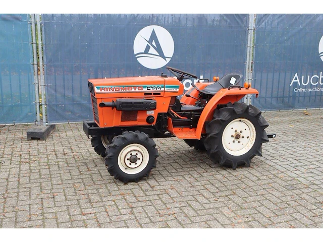 Minitractor hinomoto c144 diesel 17pk - afbeelding 1 van  1