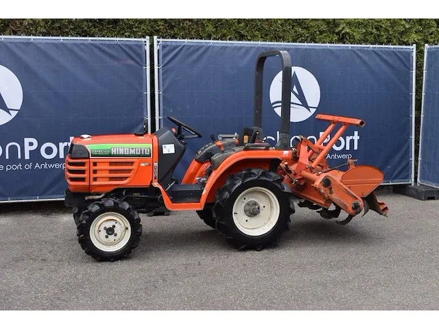 Minitractor hinomoto cx130 diesel met grondfrees - afbeelding 1 van  1