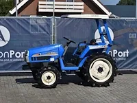 Minitractor iseki landhope 197 diesel met voorlader