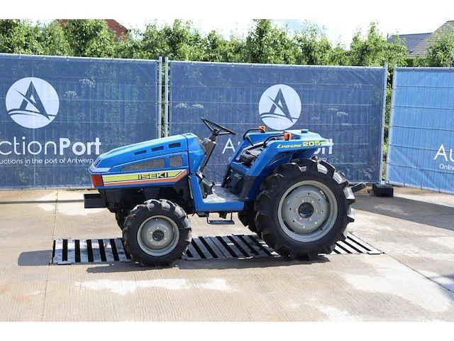 Minitractor iseki landhope 205 diesel 19.7pk - afbeelding 1 van  1