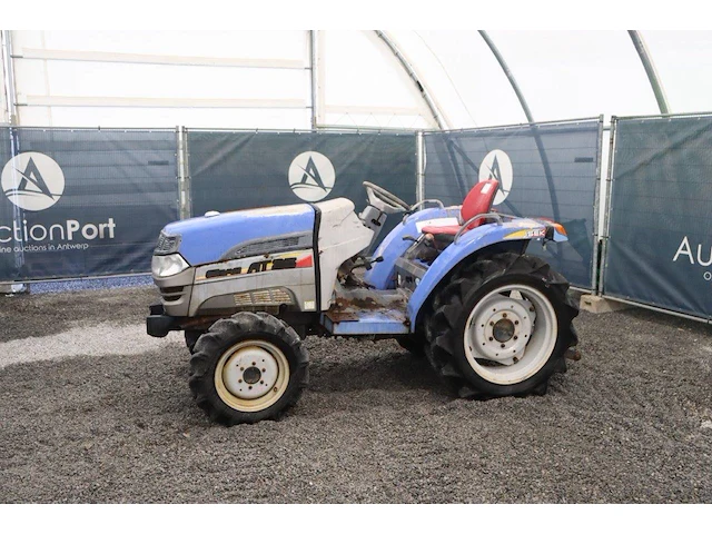 Minitractor iseki sf186 diesel - afbeelding 1 van  1