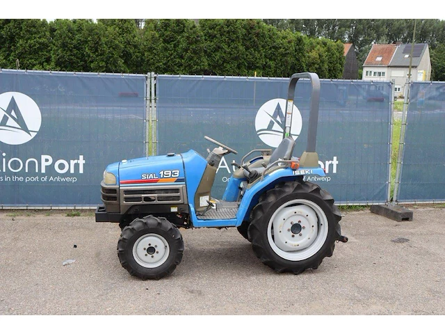 Minitractor iseki sial 193 diesel 19pk - afbeelding 1 van  1