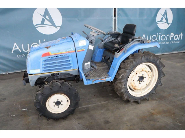 Minitractor iseki sial tf19f-u diesel 35pk met hefset - afbeelding 1 van  1