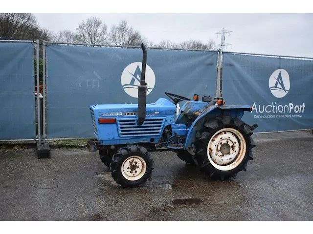 Minitractor iseki tu1700 diesel 17pk - afbeelding 1 van  1