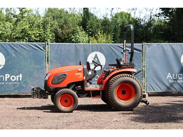 Minitractor kioti ck2630h-eu diesel 35pk 2025 demo - afbeelding 1 van  1