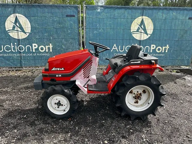 Minitractor kubota a14 diesel 14.5pk - afbeelding 1 van  1