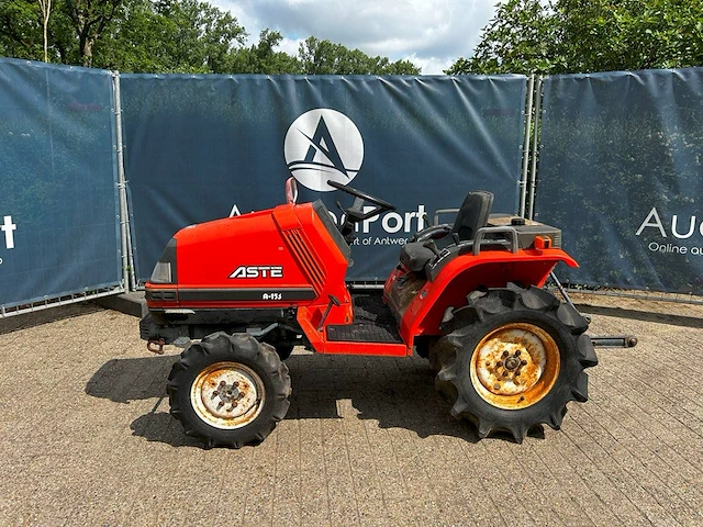 Minitractor kubota a155 diesel - afbeelding 1 van  1