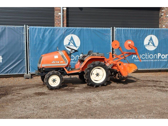 Minitractor kubota aste a-15 diesel 15pk met grondfrees - afbeelding 1 van  1