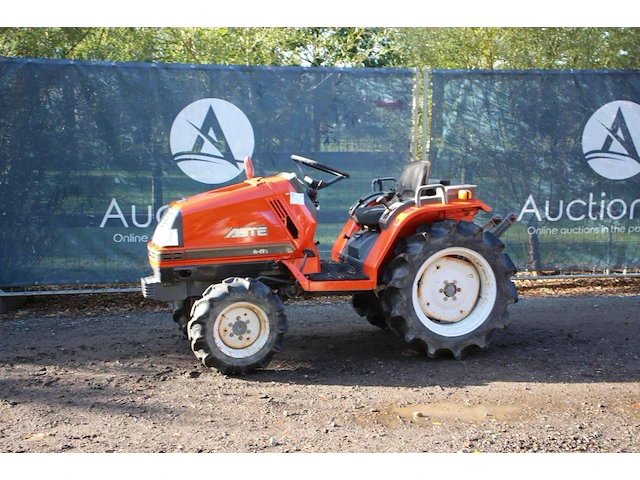 Minitractor kubota aste a-175 diesel 17pk - afbeelding 1 van  1