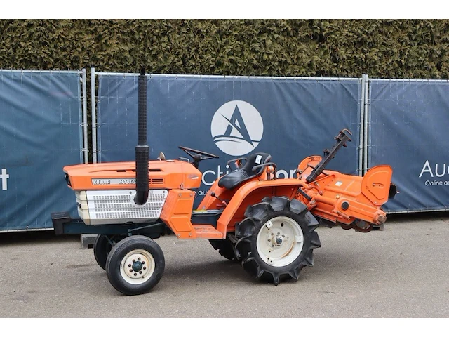 Minitractor kubota b1400 diesel - afbeelding 1 van  1