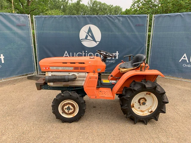 Minitractor kubota b1400d diesel - afbeelding 1 van  1