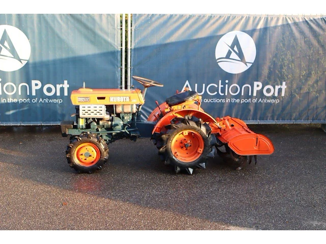 Minitractor kubota b5000dt diesel met grondfrees (marge) - afbeelding 1 van  1