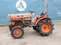 Minitractor kubota b7001 diesel 17pk - afbeelding 1 van  1