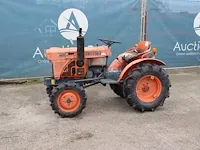 Minitractor kubota b7001 diesel 17pk - afbeelding 1 van  1