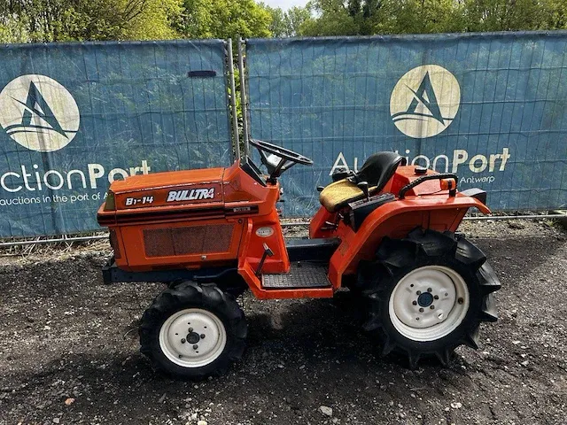 Minitractor kubota bulltra b1-14 diesel 14.5pk - afbeelding 1 van  1