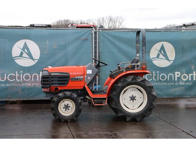 Minitractor kubota gb200 diesel 20pk - afbeelding 1 van  1