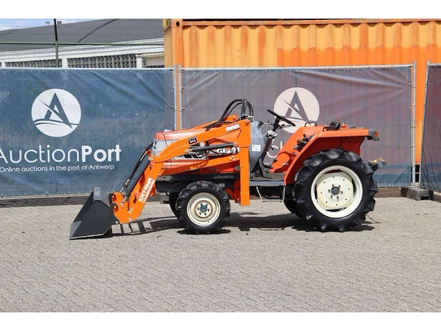 Minitractor kubota gl-21 diesel nieuwe voorlader - afbeelding 1 van  1