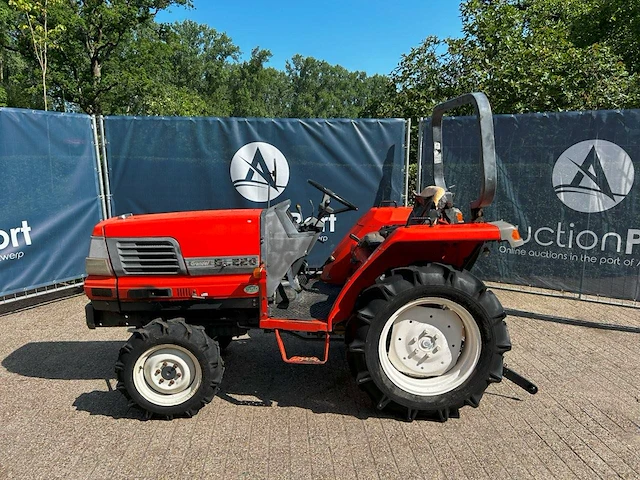 Minitractor kubota gl220 diesel - afbeelding 1 van  1