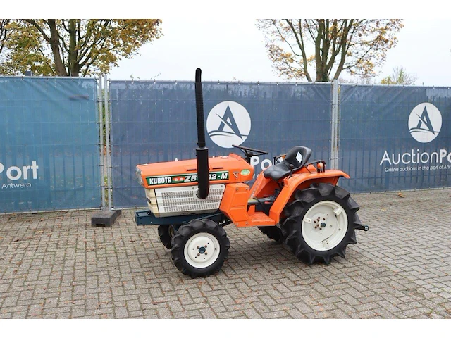 Minitractor kubota zb 1502-m diesel 15pk - afbeelding 1 van  1
