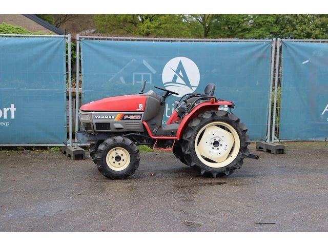 Minitractor yanmar f-200 diesel 20pk - afbeelding 1 van  1