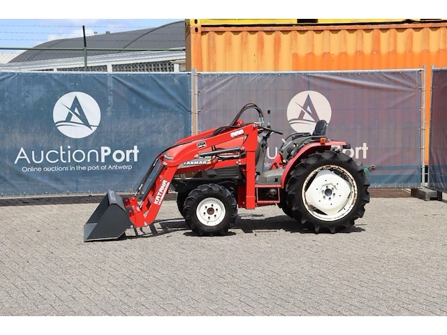 Minitractor yanmar f-2000 diesel met nieuwe voorlader - afbeelding 1 van  1