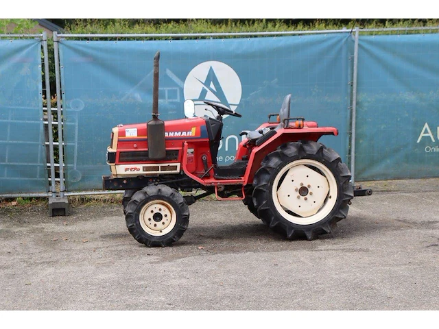 Minitractor yanmar f17d diesel 17pk - afbeelding 1 van  1