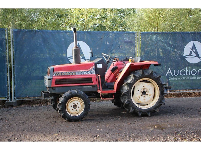 Minitractor yanmar fx22d diesel 22pk - afbeelding 1 van  1
