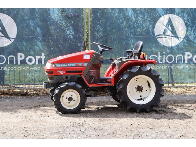 Minitractor yanmar ke-4 diesel 16pk - afbeelding 1 van  1