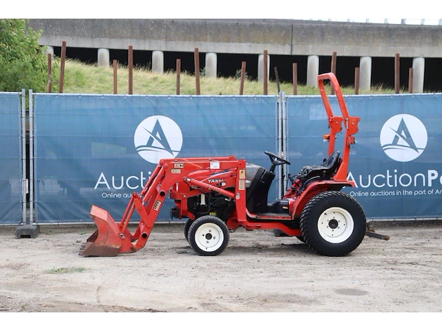 Minitractor yanmar ym 2001 diesel - afbeelding 1 van  1
