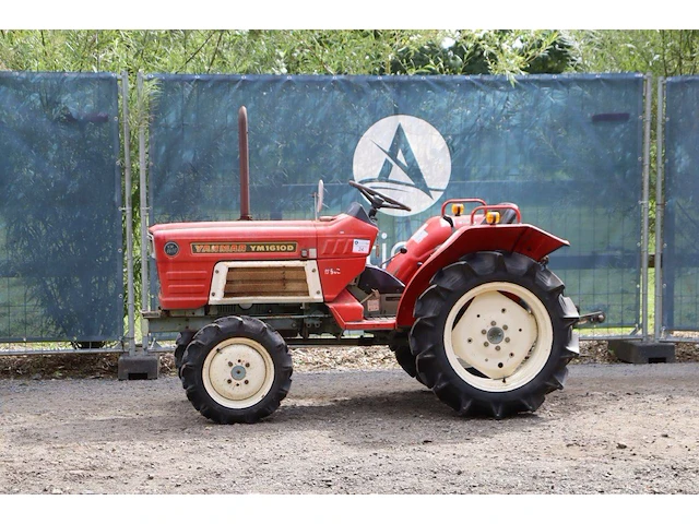 Minitractor yanmar ym1610d diesel 16pk - afbeelding 1 van  1