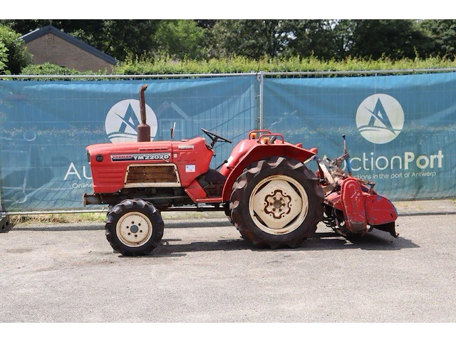 Minitractor yanmar ym2202d diesel 22pk met frees - afbeelding 1 van  1