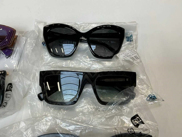 Missoni zonnebril (8x) - afbeelding 2 van  8