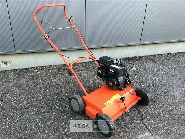 Mister dori benzine verticuteermachine 451 - afbeelding 1 van  4