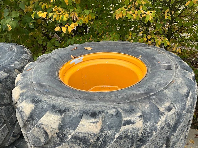 Mitas agriterra 02 agri aanhangerbanden met velg (4x) - afbeelding 2 van  6