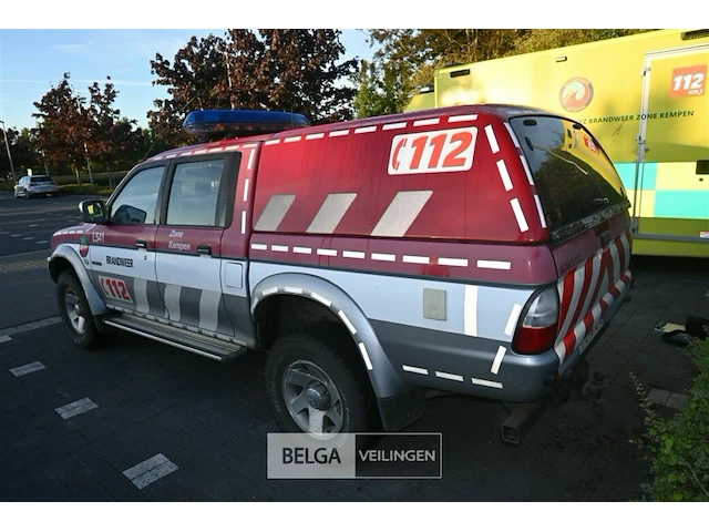 Mitsubish l200 lichte vrachtwagen - afbeelding 13 van  21