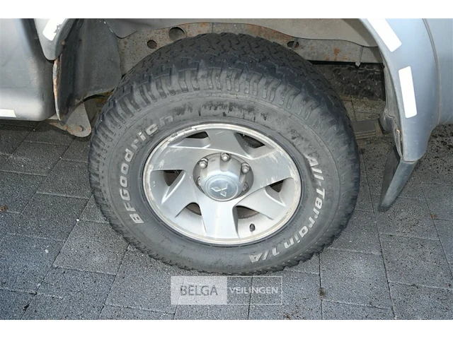 Mitsubish l200 lichte vrachtwagen - afbeelding 14 van  21