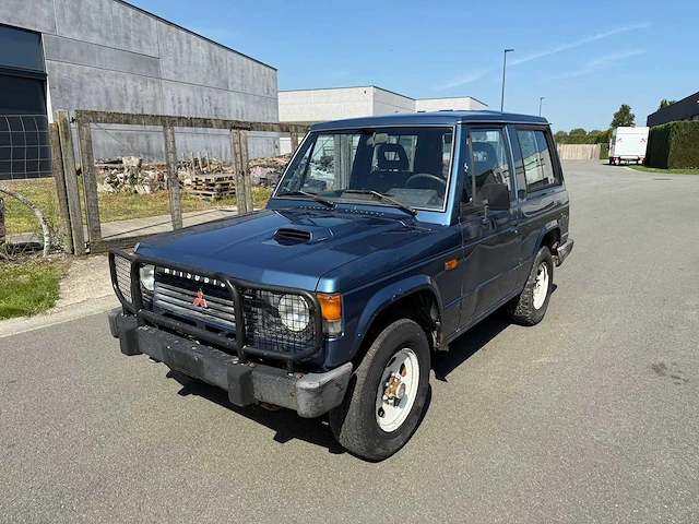 Mitsubishi - 1989 - 4x4 - jeep - personenauto - afbeelding 18 van  23